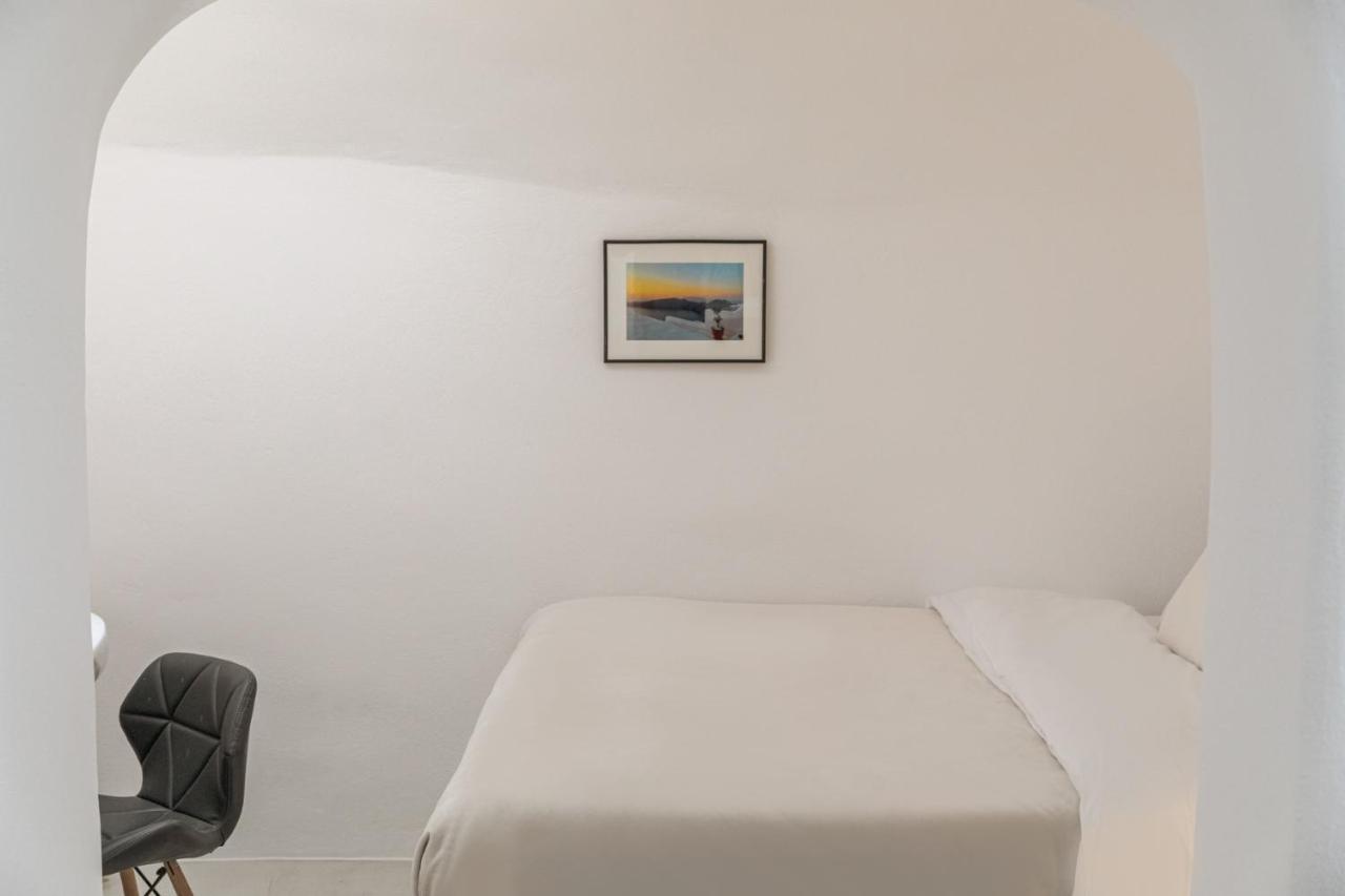 Vila Crown Of Fira Firostefani Exteriér fotografie