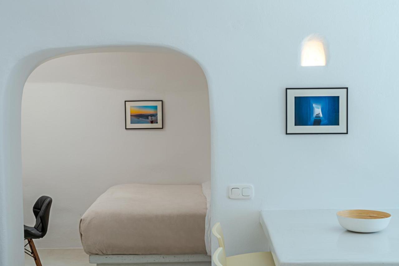 Vila Crown Of Fira Firostefani Exteriér fotografie