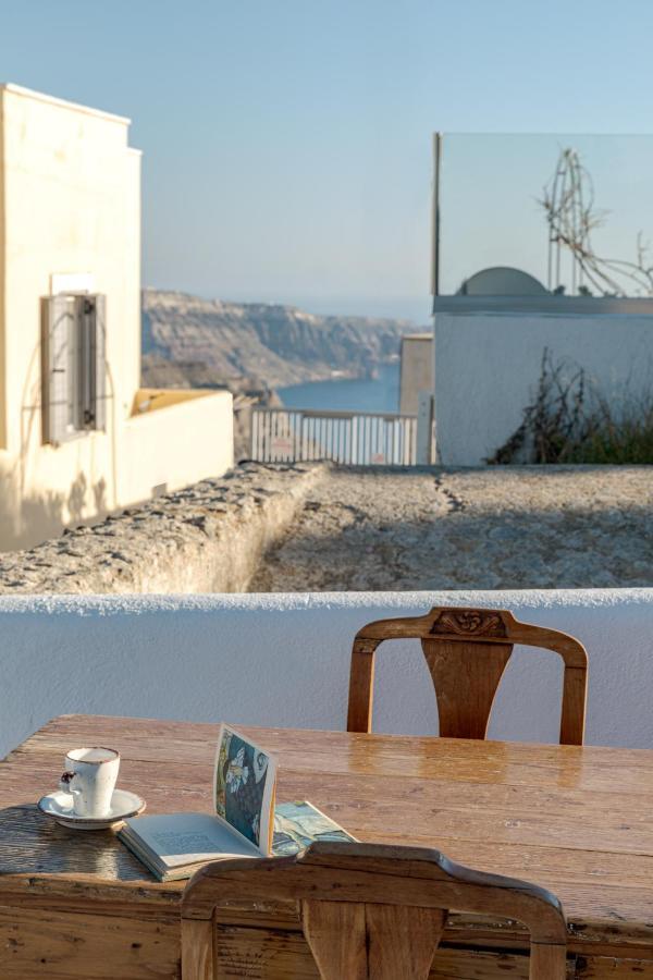 Vila Crown Of Fira Firostefani Exteriér fotografie
