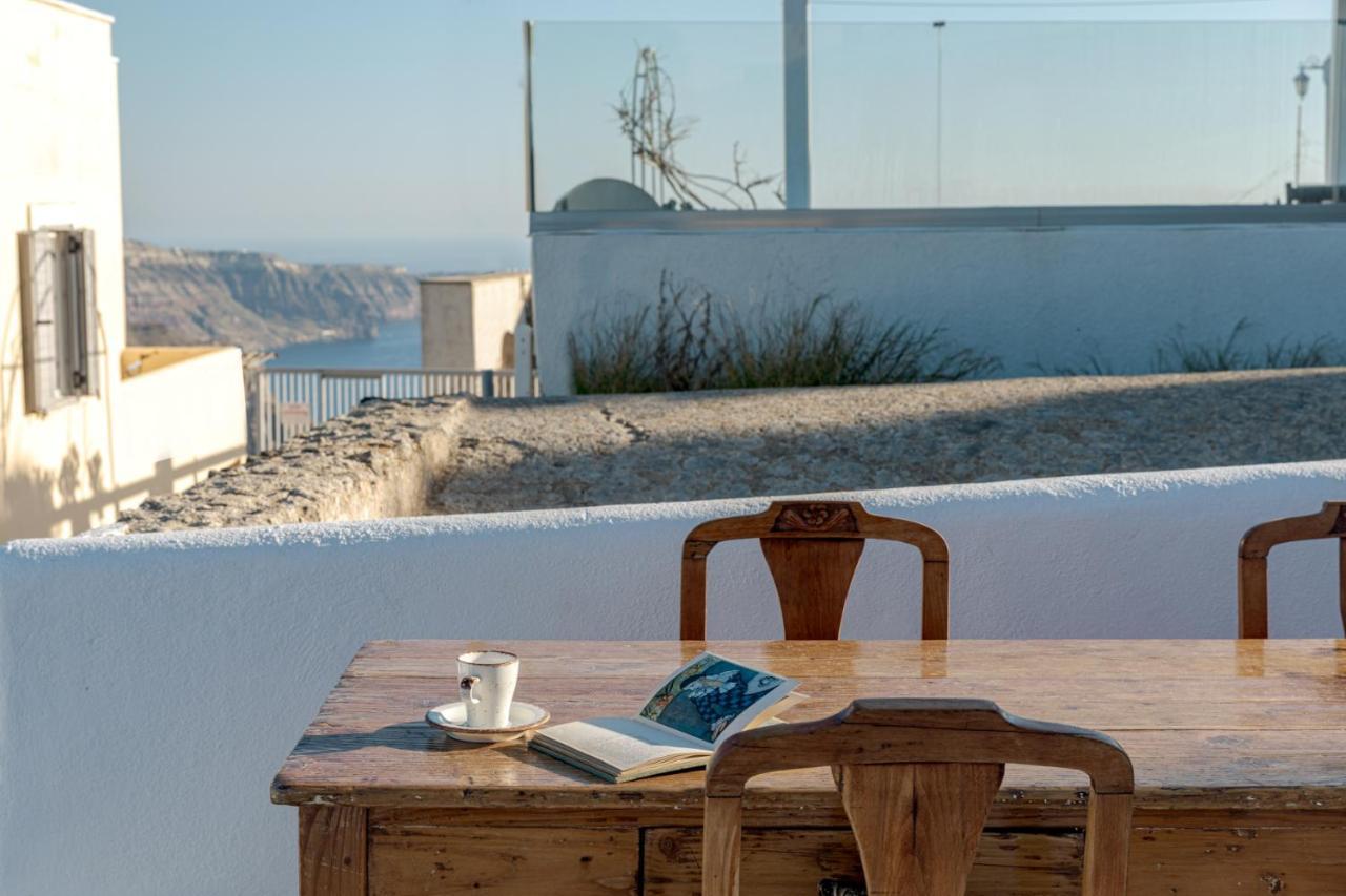 Vila Crown Of Fira Firostefani Exteriér fotografie